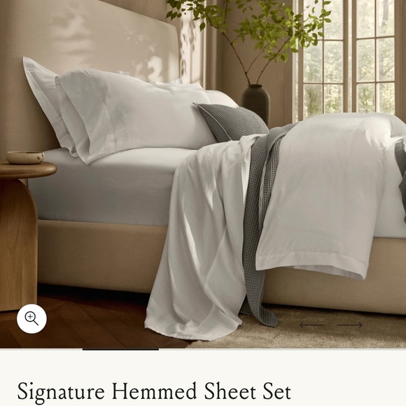 Signature Hemmed Sheet Set - T BOLL & BRANCH. - Picture 2 of 7